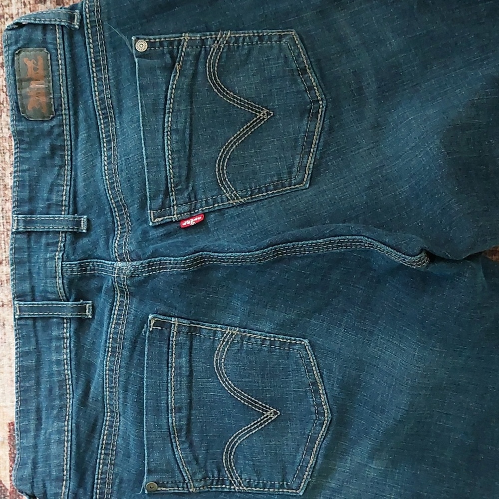 Levi 529 Curvy Skinny Leg Sz 12M - Picture 7 of 16